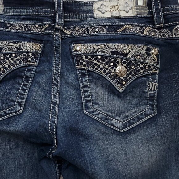 Miss Me Mid-Rise Easy Boot Y2K Bootcut Embellished Denim Jeans Size 30 - Picture 2 of 14
